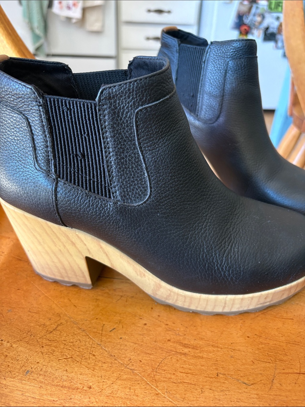 Dr. Scholl's Black Leather Platform Clog Booties size 9